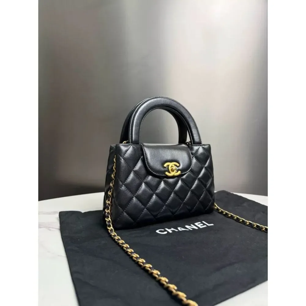 Chanel Women Pre-Loved Bag Very Good Condition